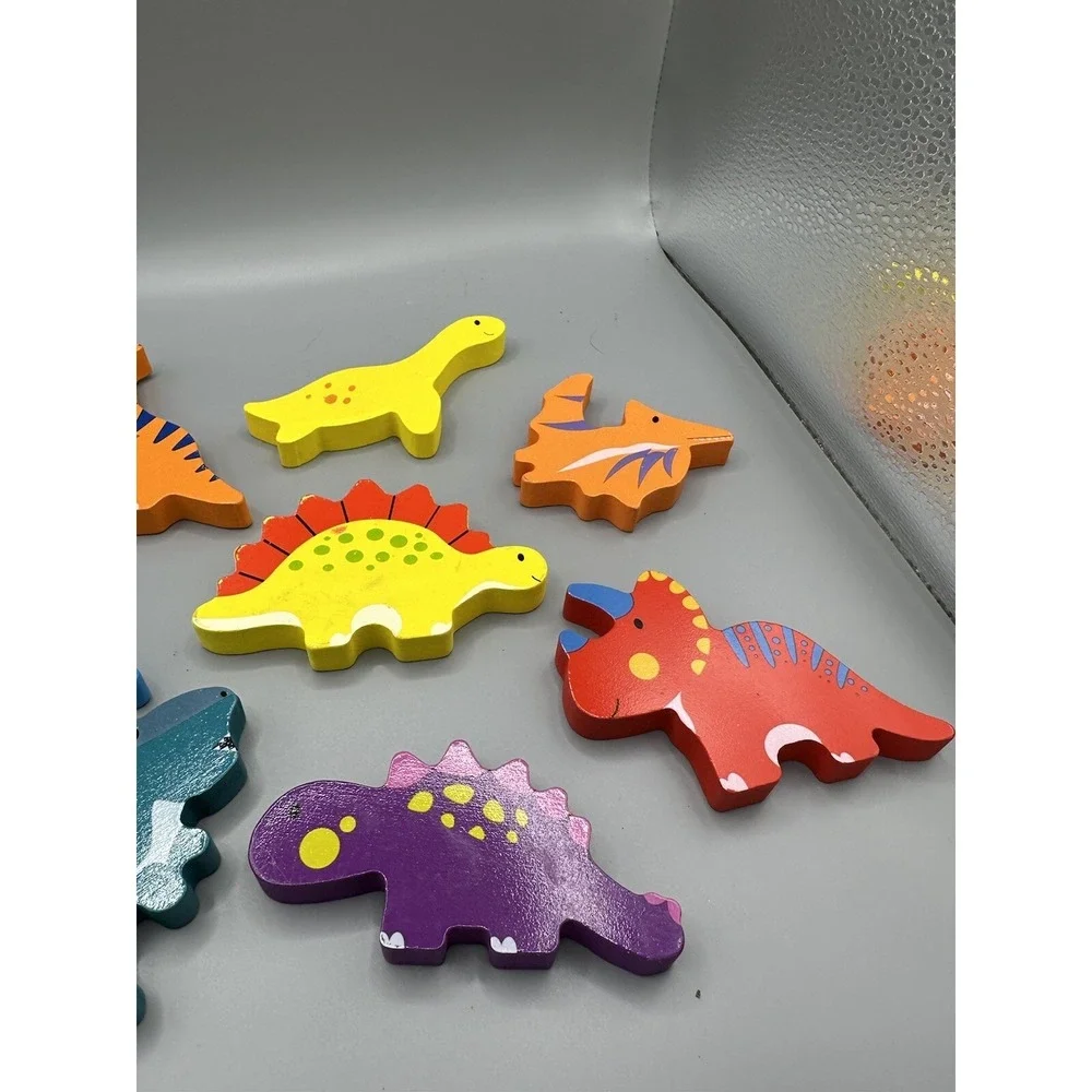 Wooden Arts Raised Chunky Dinosaurs Preschool 8 Pieces Wood TRAY Puzzle Colorful